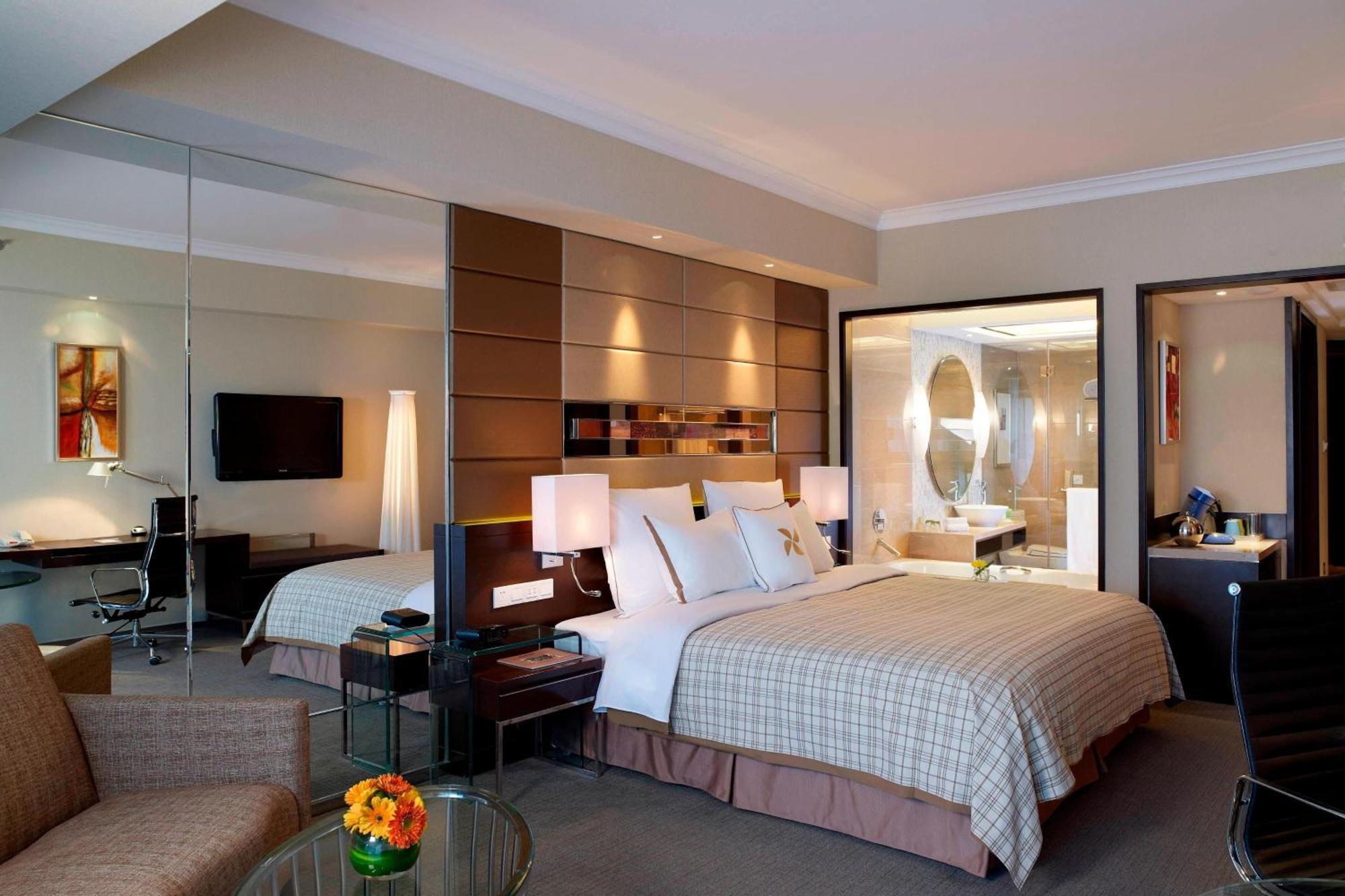โฟร์ พอยต์ บาย เชอราตัน ปักกิ่ง ไห่เตียน โฮเต็ล แอนด์ เซอร์วิซ อพาร์ตเมนต์ Hotel ภายนอก รูปภาพ