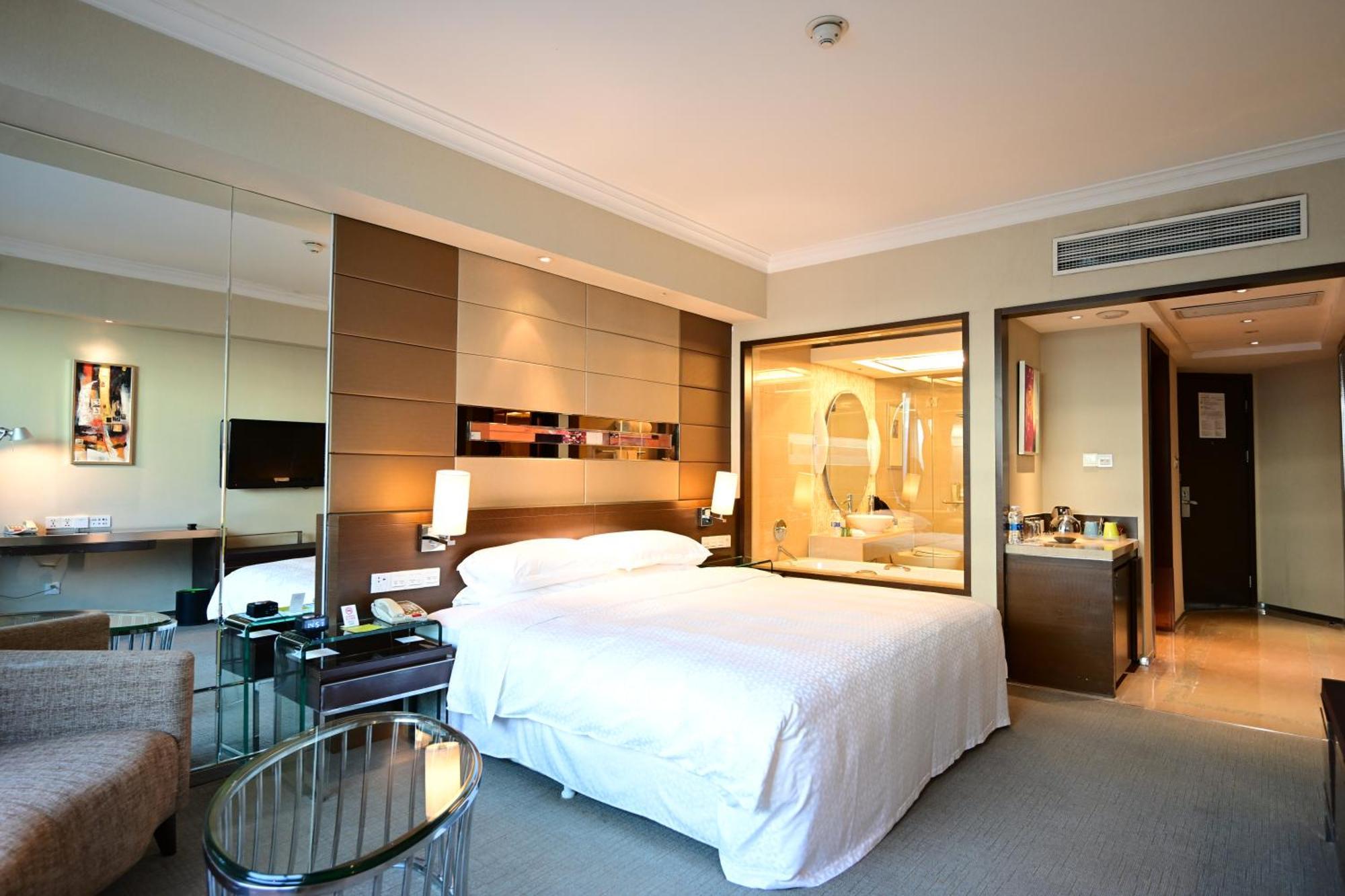 โฟร์ พอยต์ บาย เชอราตัน ปักกิ่ง ไห่เตียน โฮเต็ล แอนด์ เซอร์วิซ อพาร์ตเมนต์ Hotel ภายนอก รูปภาพ