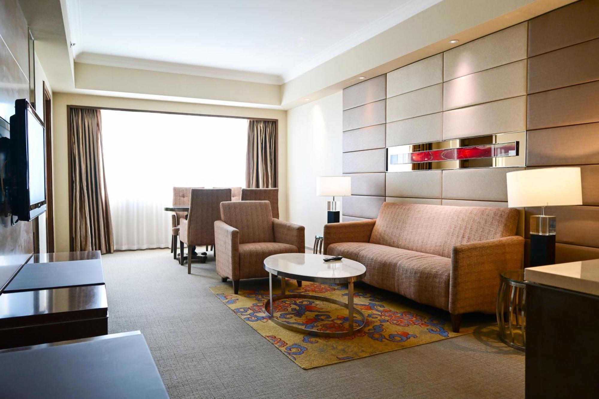 โฟร์ พอยต์ บาย เชอราตัน ปักกิ่ง ไห่เตียน โฮเต็ล แอนด์ เซอร์วิซ อพาร์ตเมนต์ Hotel ภายนอก รูปภาพ