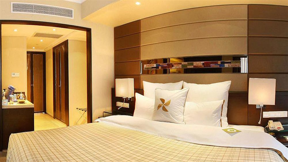 โฟร์ พอยต์ บาย เชอราตัน ปักกิ่ง ไห่เตียน โฮเต็ล แอนด์ เซอร์วิซ อพาร์ตเมนต์ Hotel ภายนอก รูปภาพ